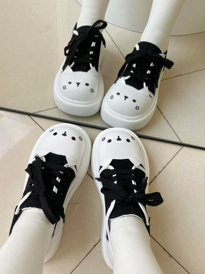 Black Kitty Design Claw Pattern Platform Sneakers