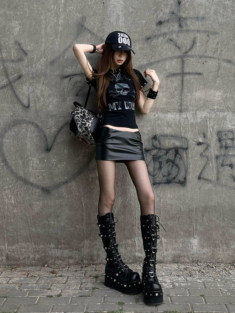 Black Y2k Graphic T-shirt with Skeleton Print