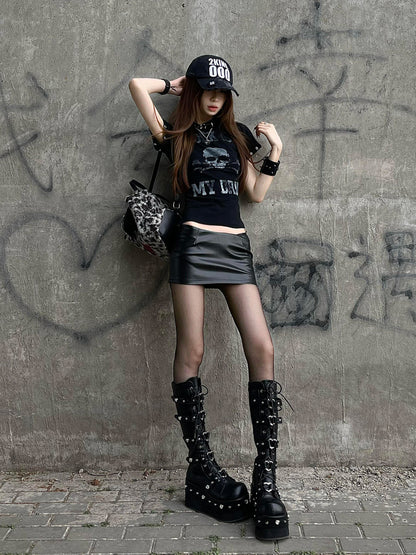 Black Y2k Graphic T-shirt with Skeleton Print