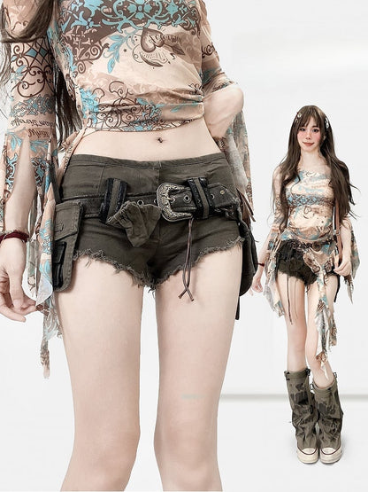 Army Green Low Waist Raw and Frayed Cuffs Shorts With Waist Belt