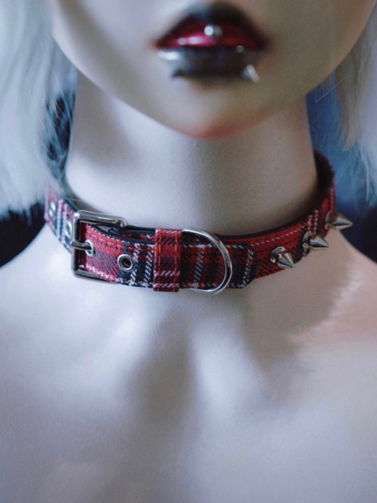 Gothic Red Plaid Studs Choker