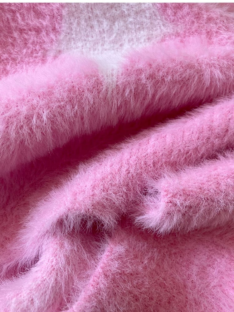 Cross Shaped Candlestick Pattern Pink Sweater