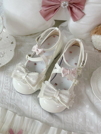 Mid-heel Off-white Mary Janes in PU with Lace Details, Bow & Functional Heart Snap