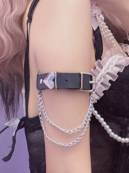 Black/White Y2K Heart Decorated Chain Charm Arm Ring