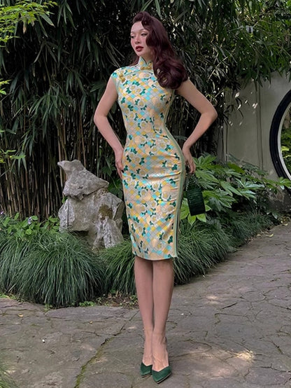 Vintage Light Yellow Floral Pattern Cheongsam Style Vintage Qipao Dress