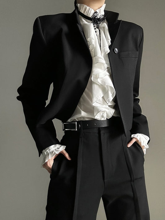 Ouji Lolita Black Crop Blazer with Notched Collar & Single-Breasted Buttons