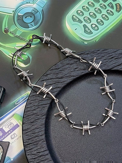 Black&Silver Punk Thorns Details Choker