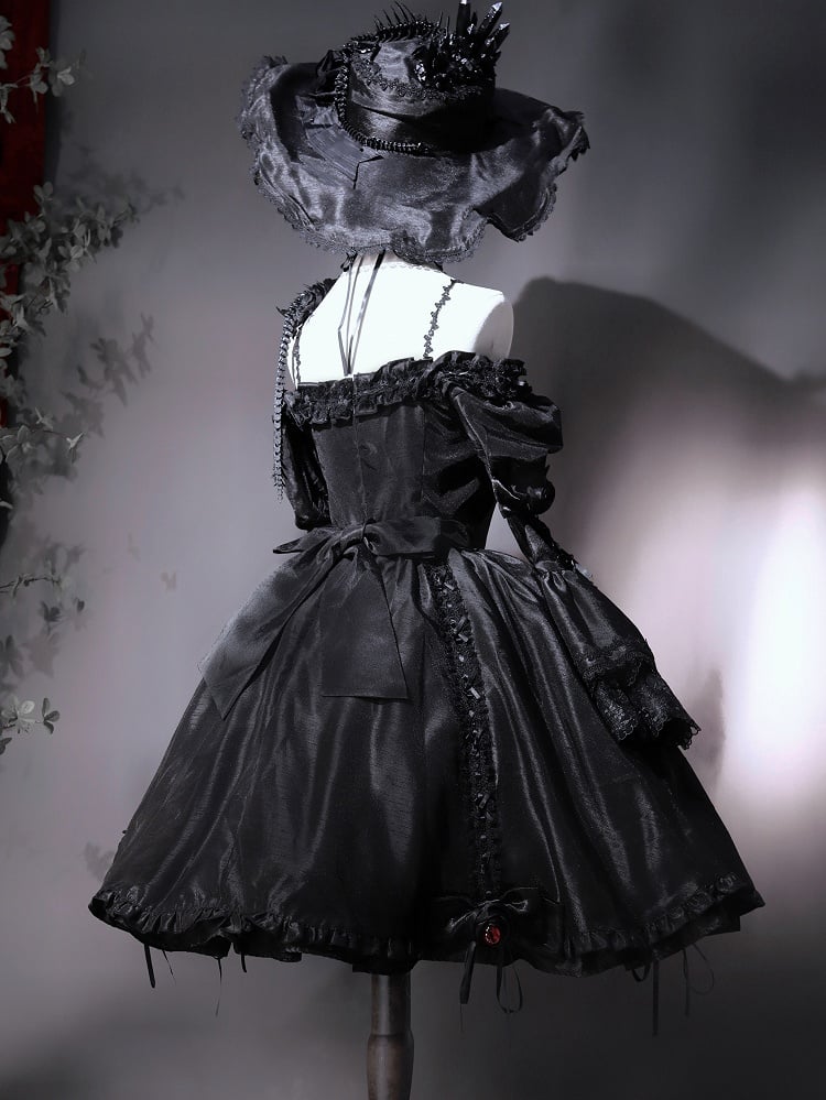 Black Layered Bell Sleeves Kuro Gothic Lolita Dress Bowknot Details and Drawstring Skirt