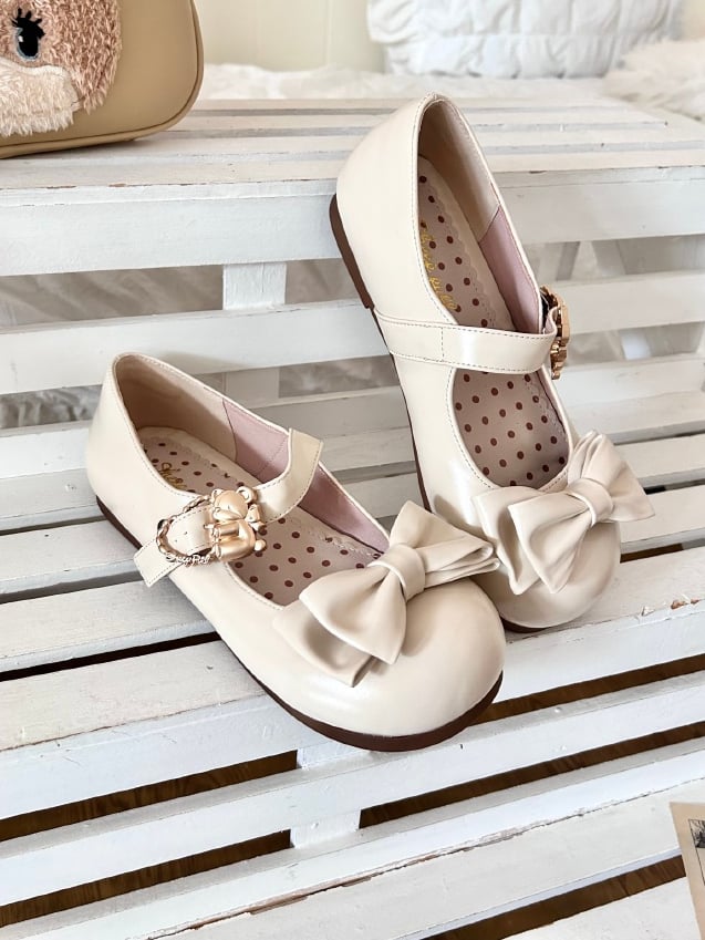 Beige Bow at Top Sweet Lolita Flats with Hugging Bear Heart Buckles