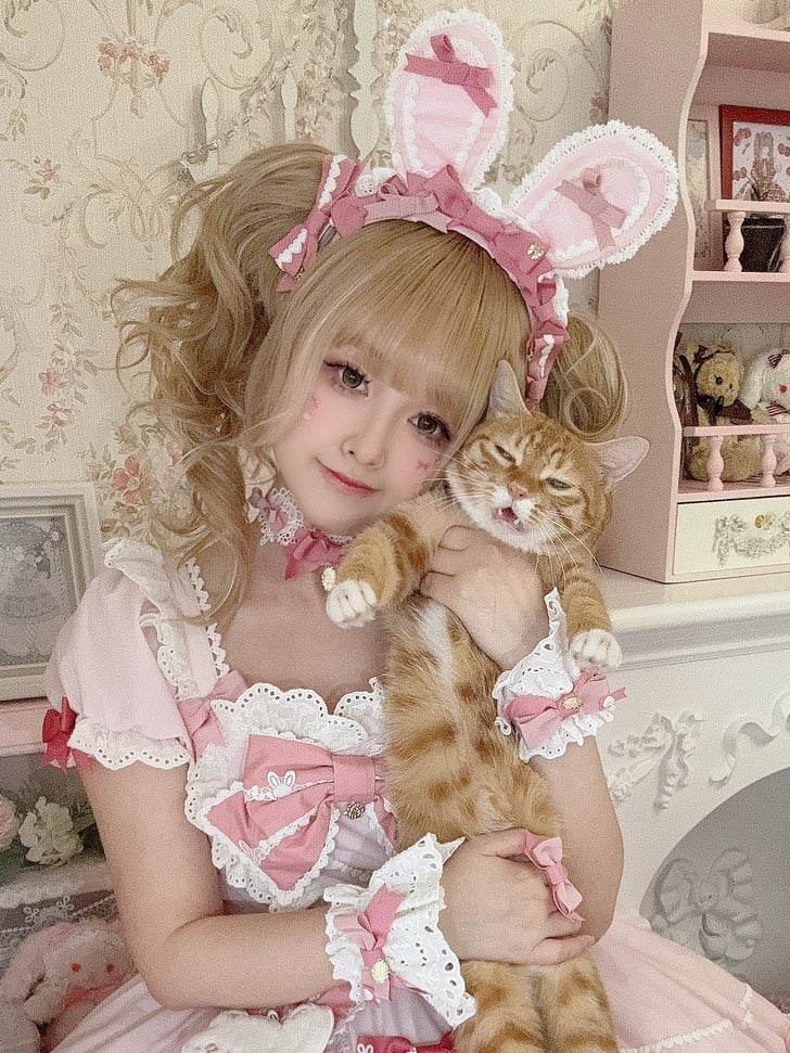 Pink Bowknot Details Lace Trim Bunny Ear KC