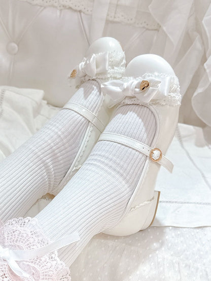 White Elegant Lolita Mary Janes - Low-heel Design with Heart-Adorned Bow & Vintage Circle Clasp