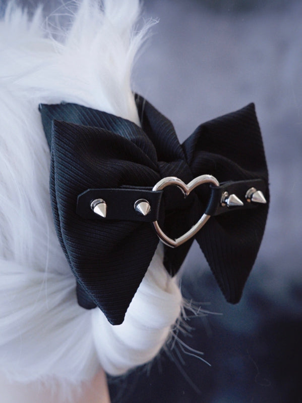 Gothic Heart Buckle With Studs Decorated Black Bow Claw Clip