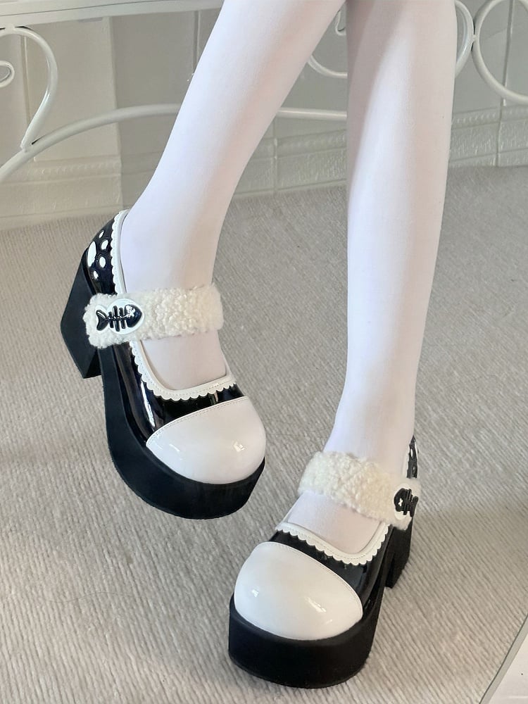 Black Jirai Kei Claw Fishbone Design Platform Shoes