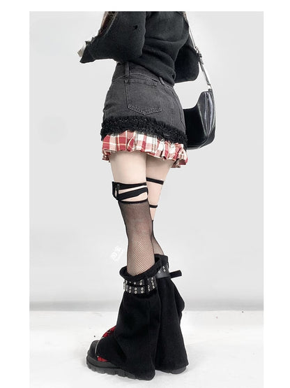 Y2K Red Plaid Pattern Hem Black Denim Skirt+Buckle Strap Leg Warmers