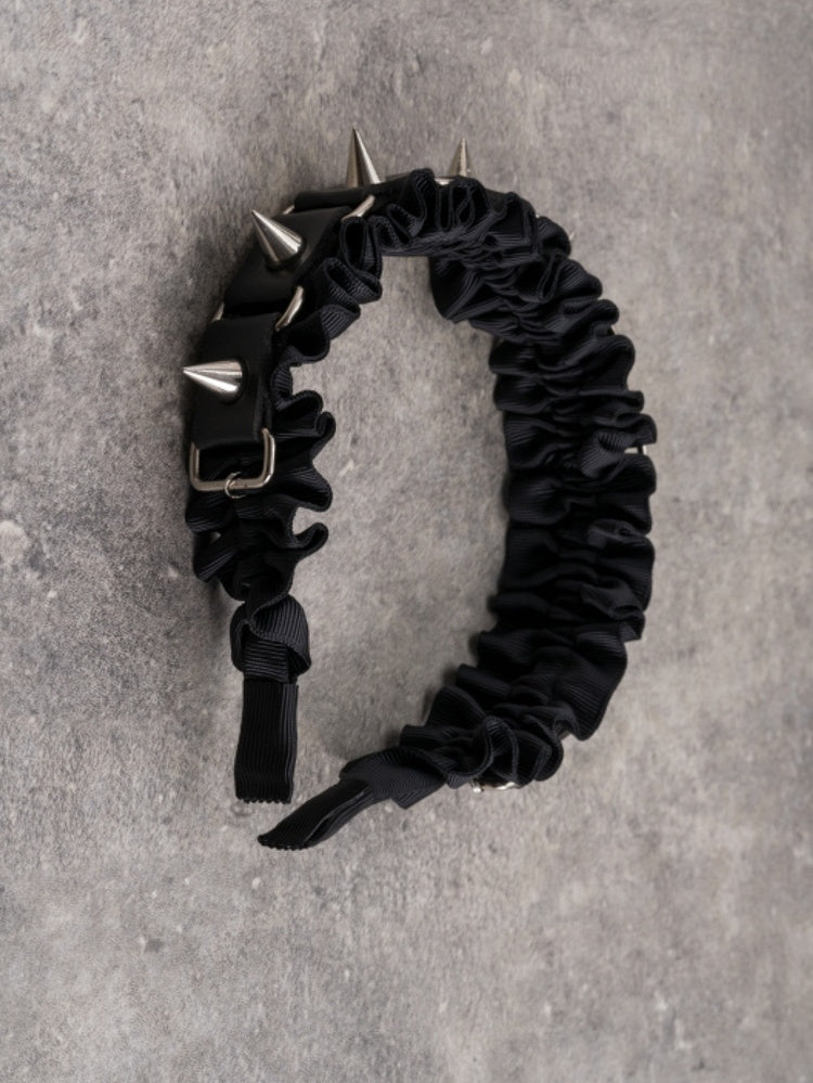 Black Gothic Studs Design Ruffled KC