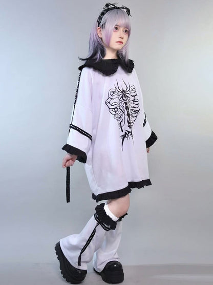 White&Black Jirai Kei Peter Pan Collar Insect Print Ruffles Trim T-shirt With Studs Decorated Leg Warmers
