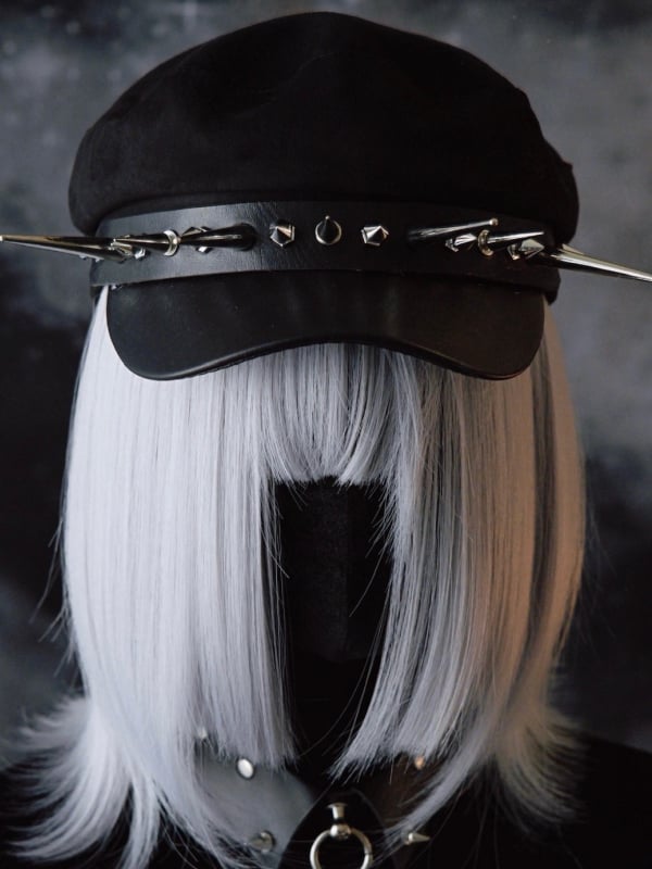 Black Gothic Studs Details Beret Hat
