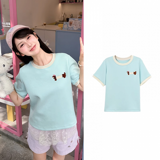 Cute Dachshund Embroidery Mint Green Round Neck T-shirt