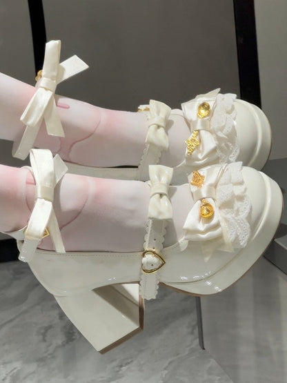 PU Leather Off-white 8cm High-heel Shoes for Lolita - Multi-Tier Lace Detailing, Bow Decor & Romantic Heart Clasp