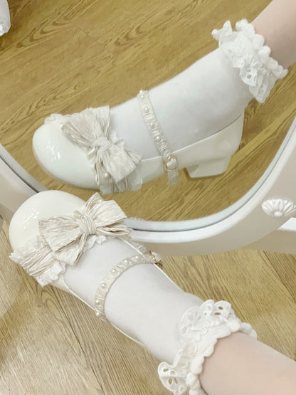 White Beaded Decorated Bow at Top 2.5CM/5CM Block Heels Round Toe Shoes