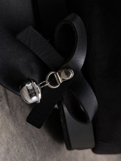 Black Gothic Bell Charm Bowknot Decorated Buckle Design Beret Hat