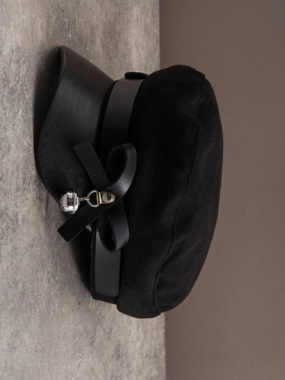 Black Gothic Bell Charm Bowknot Decorated Buckle Design Beret Hat