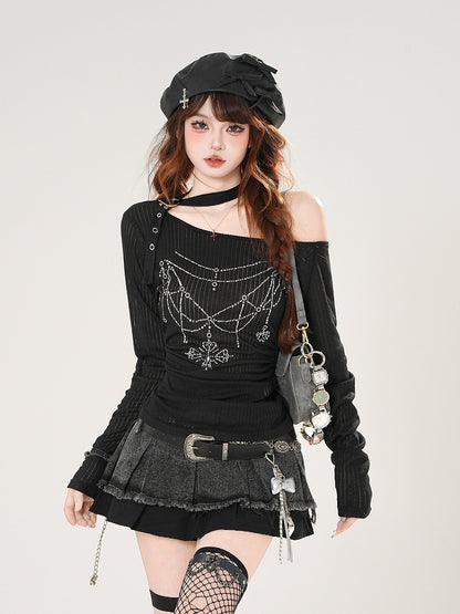 White/Black Asymmetrical Neckline Rhinestone Details Buckle Halter Neck Top