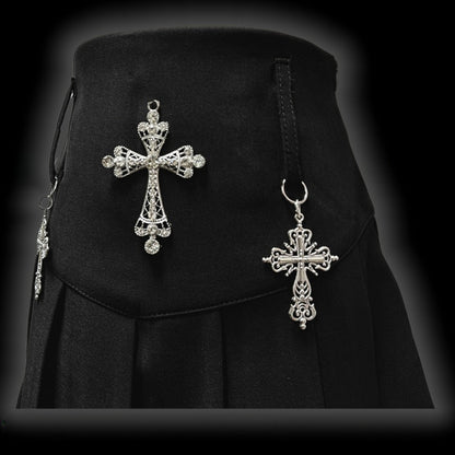 Y2K Black Cross Charms High Waist Studs Design Punk Pleated Skirt