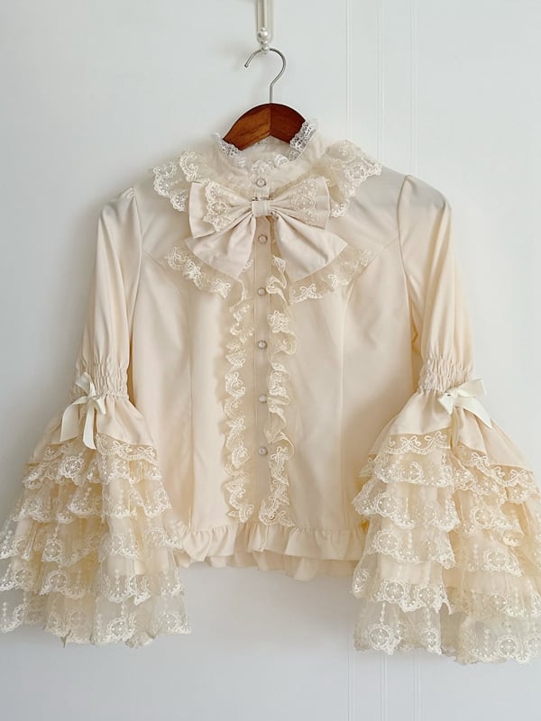 Apricot Layered Lace Bell Sleeves Lolita Blouse