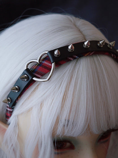 Black And Red Plaid Pattern Heart Buckle With Studs Design KC