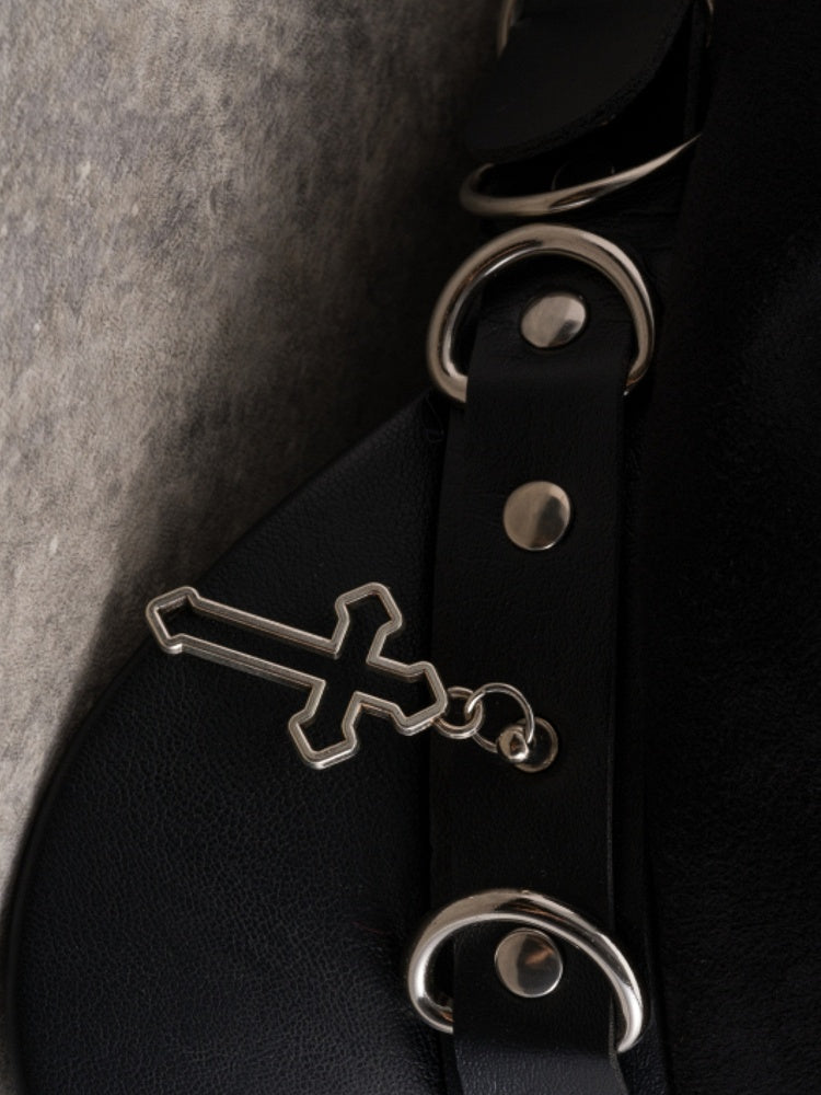 Black Gothic Studs Details Bone And Cross Charm Beret Hat