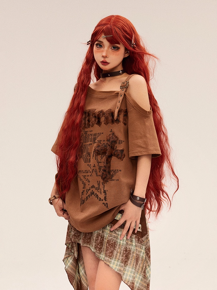 Gyaru Fashion Leopard Cross Applique Brown Asymmetrical Neckline T-shirt