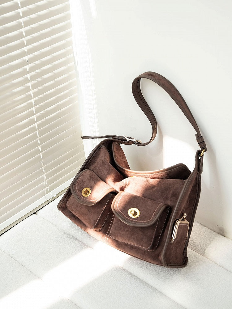 Vintage Brown Single-Shoulder Tote Bag With Gold-tone Hardware - Spacious And Elegant
