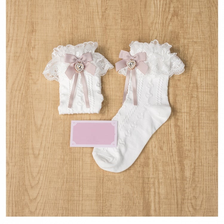 Jirai Kei Dusty Pink Bowknot and Heart Rhinestone Decoration Lace Cuffs White Cotton Ankle Socks