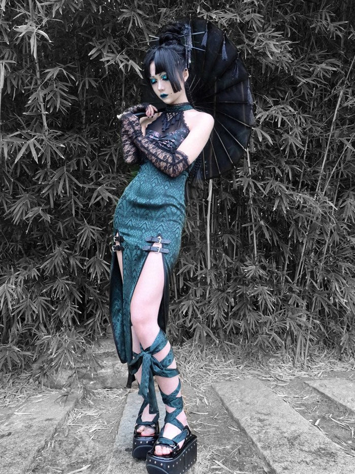 Clearance-Size S for Bust 85CM Desire of the Snake Stand Collar Double Slit Hem Qi Dress