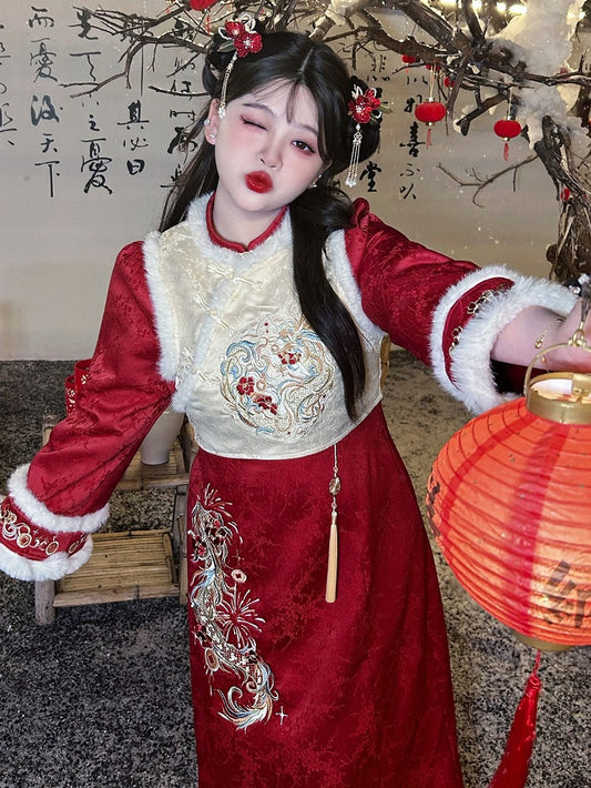 Plus Size Beige Dragon Embroidery New Year Vest