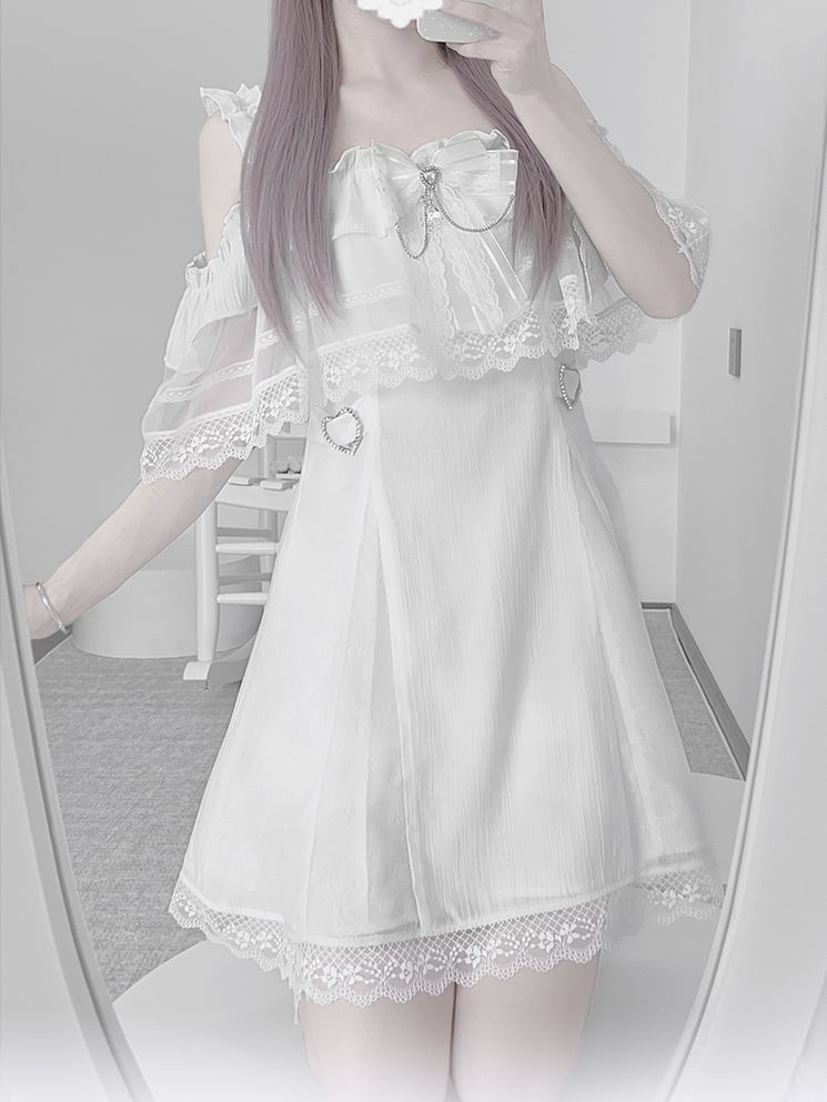 Jirai Kei White Off-the-shoulder Neckline Cape Design Dress with Chains Decorated Bowknot