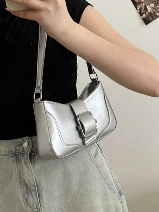 Vintage Silver Clasp Shoulder Bag: Effortlessly Chic With Adjustable Strap