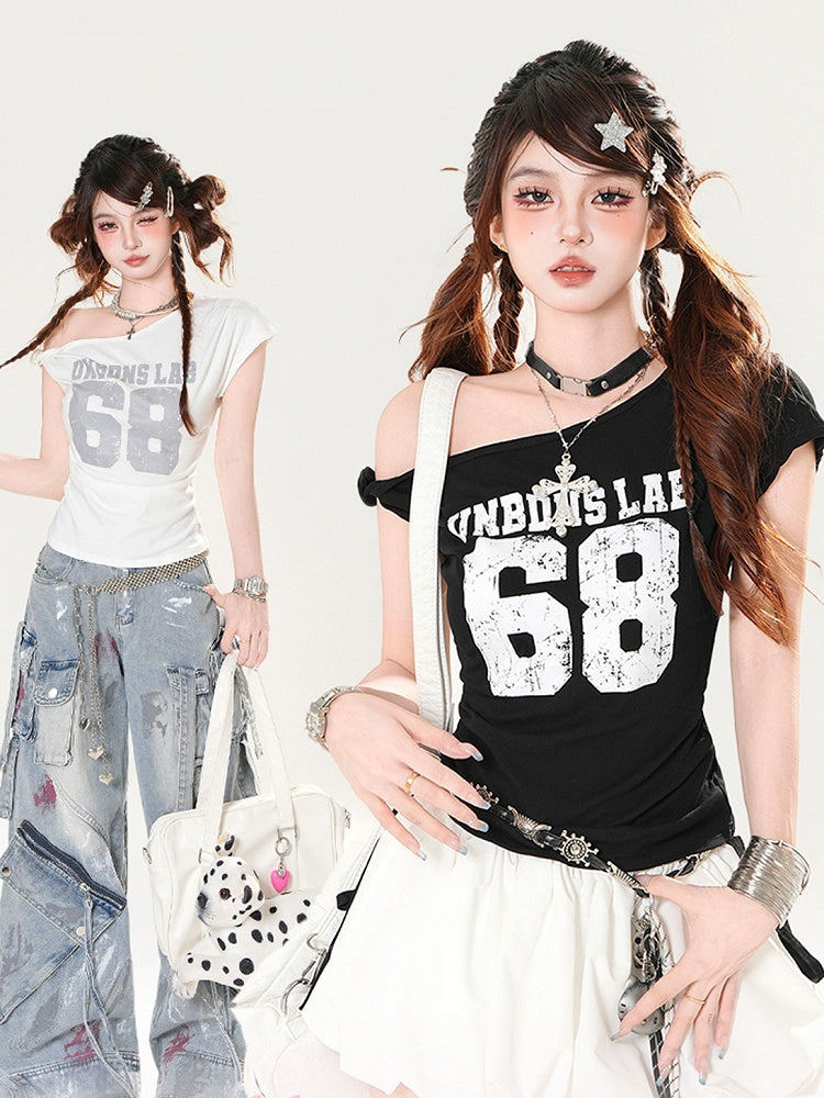 Asymmetrical Neckline Number Print White/Black Slim-fitting T-Shirt