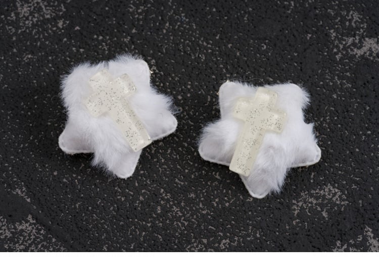White Handmade Plush Cross Star-shaped Hairclips