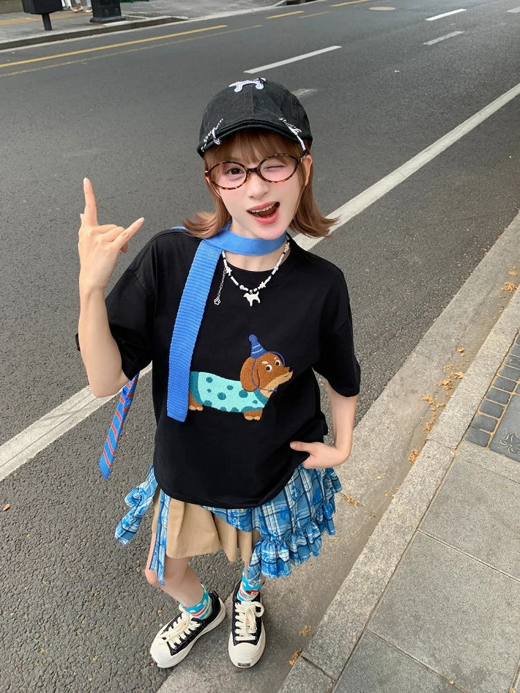 Plush Dachshund Embroidery Black Round Neck Cotton T-shirt