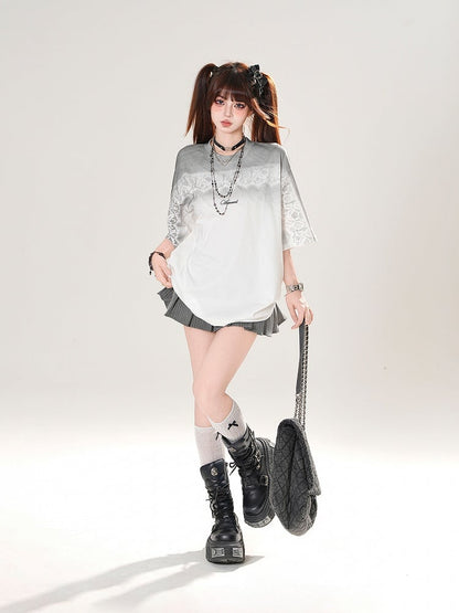 Gradient Black/White Round Neck Loose T-shirt