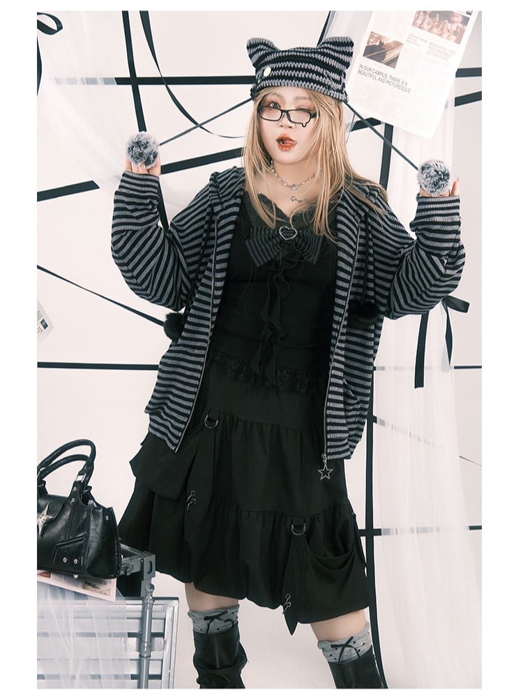 Plus Size Black Knee-Length Bubble Skirt with Hooked Pockets & Elastic Waist