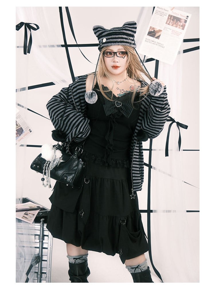 Plus Size Black Knee-Length Bubble Skirt with Hooked Pockets & Elastic Waist