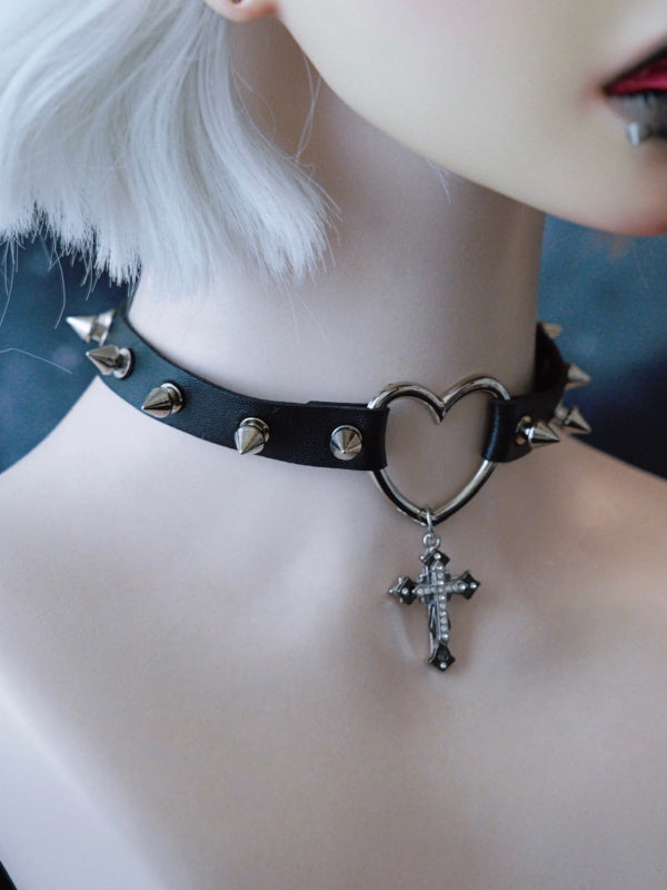 Black Gothic Cross Pendant Studs Design Heart Choker