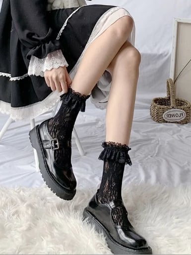 Gray/White/Black/Beige Lace Trim Hollow-out Design Calf Socks