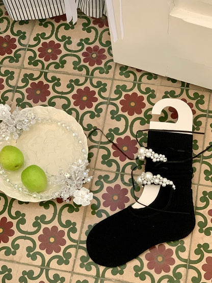 Black/White Cut-out Design Bowknot And Beaded Decorated Calf Socks