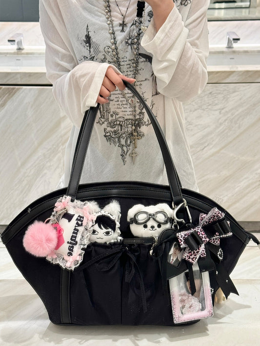Black Fan-shaped Ita Shoulder Bag