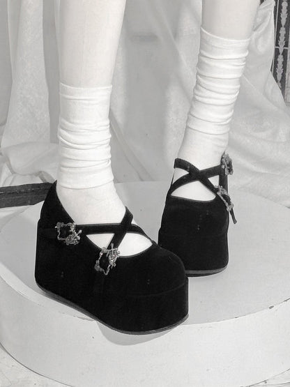 Velvet Black Gothic Crosscriss Design Platform Mary Janes With Detachable Buckles