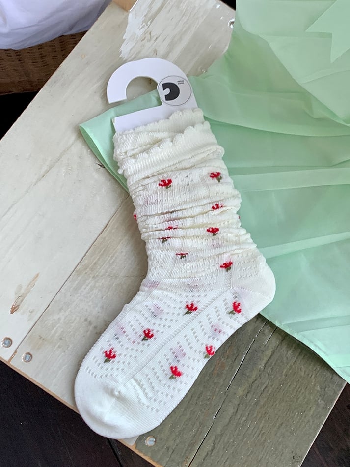 Gray/White/Wine Red/Black Floral Pattern Under-knee Stockings